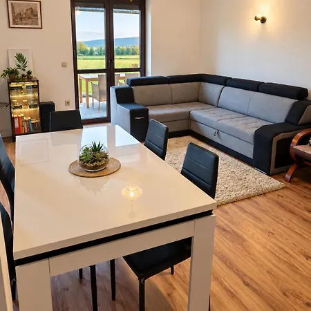 Apartamento Oko Na Mogielice