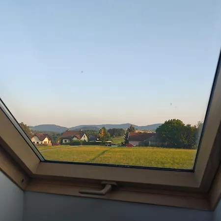 Oko Na Mogielice Apartamento *