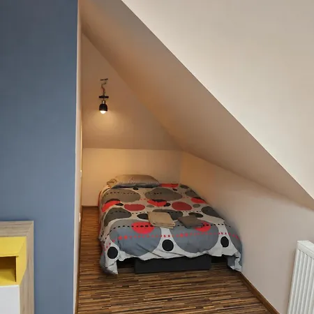Oko Na Mogielice Apartamento *